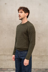 LAMBSWOOL CABLE KNIT CREW NECK JUMPER OLIVE