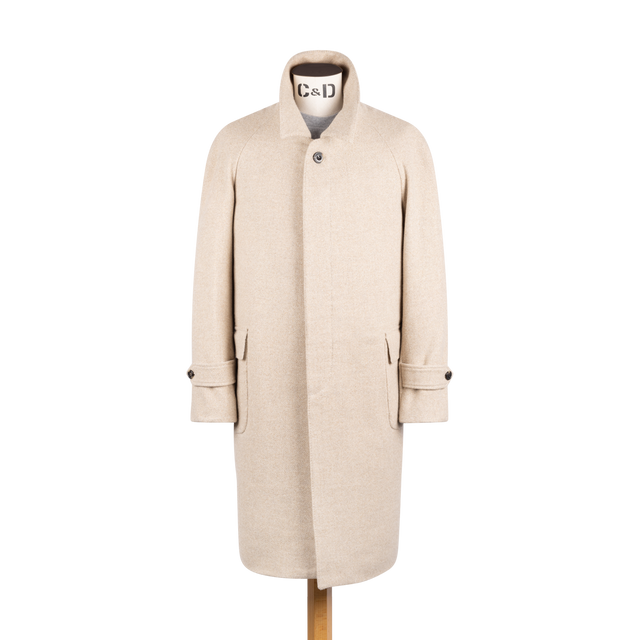Raglan in Cream Twill Wool