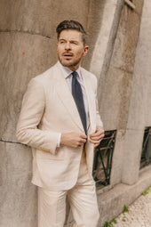Single Breasted Peak Lapel Suit In Wool Linen