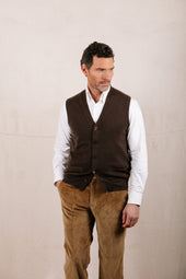 Cashmere Sleeveless Cardigan In Brown