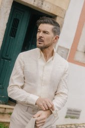 One Piece Collar Shirt In Pale Linen