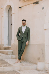 Single Breasted Notch Lapel Suit In Seersucker