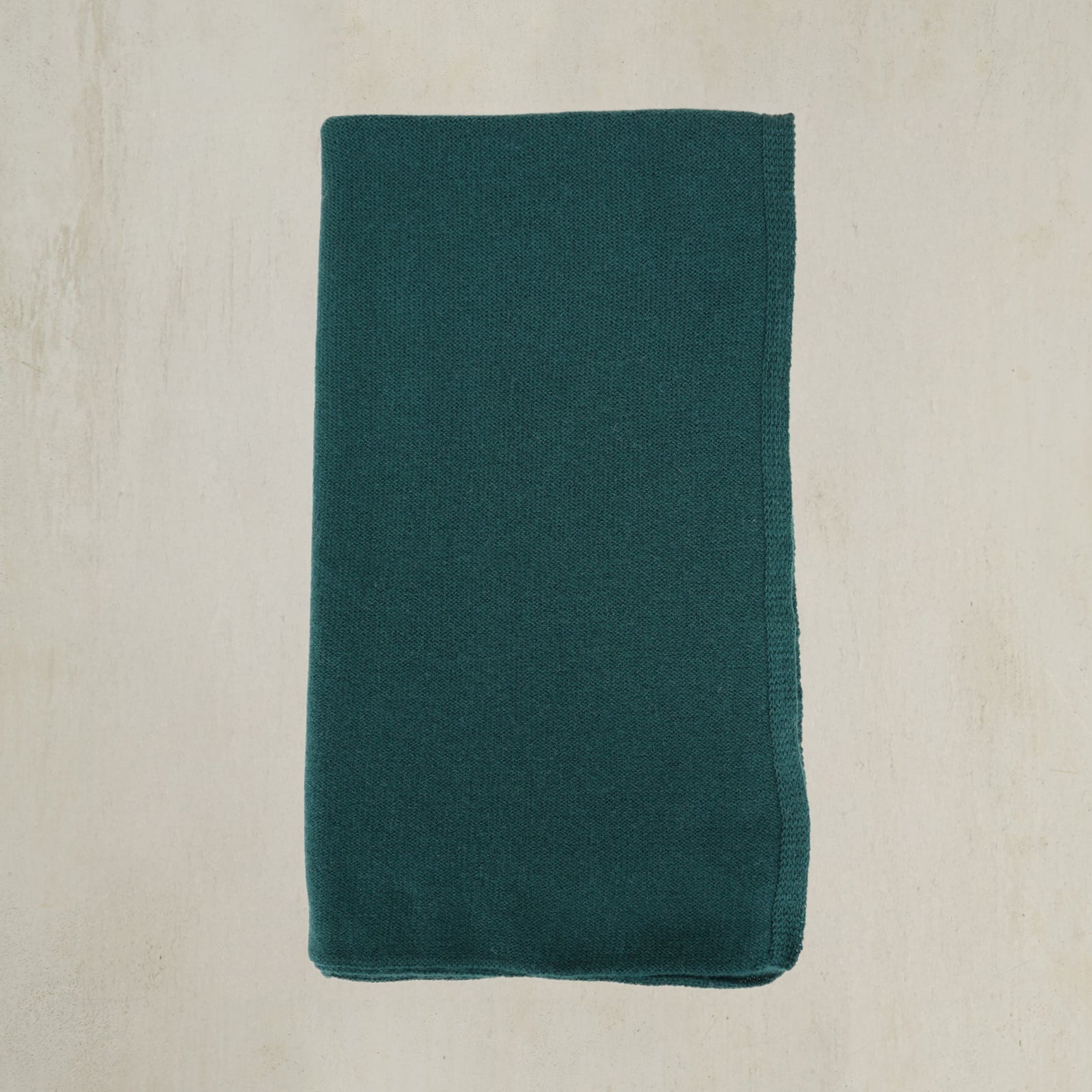 Cashmere Knitted Scarf In Dark