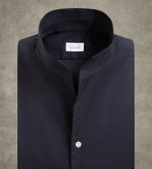 Chemise bleu foncé à col indien