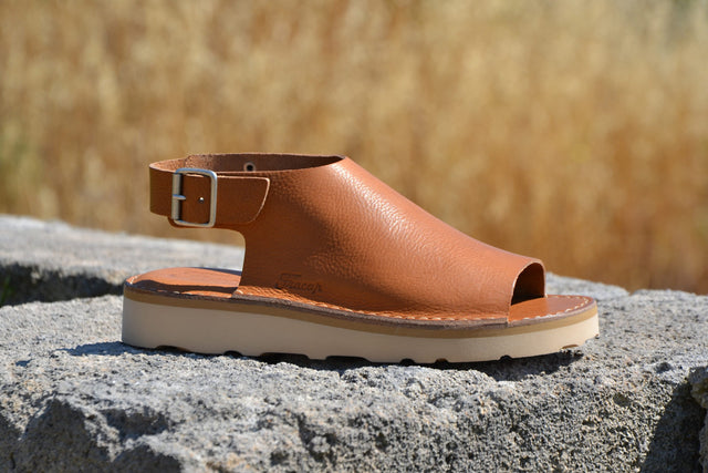 D029 Tan Sandals