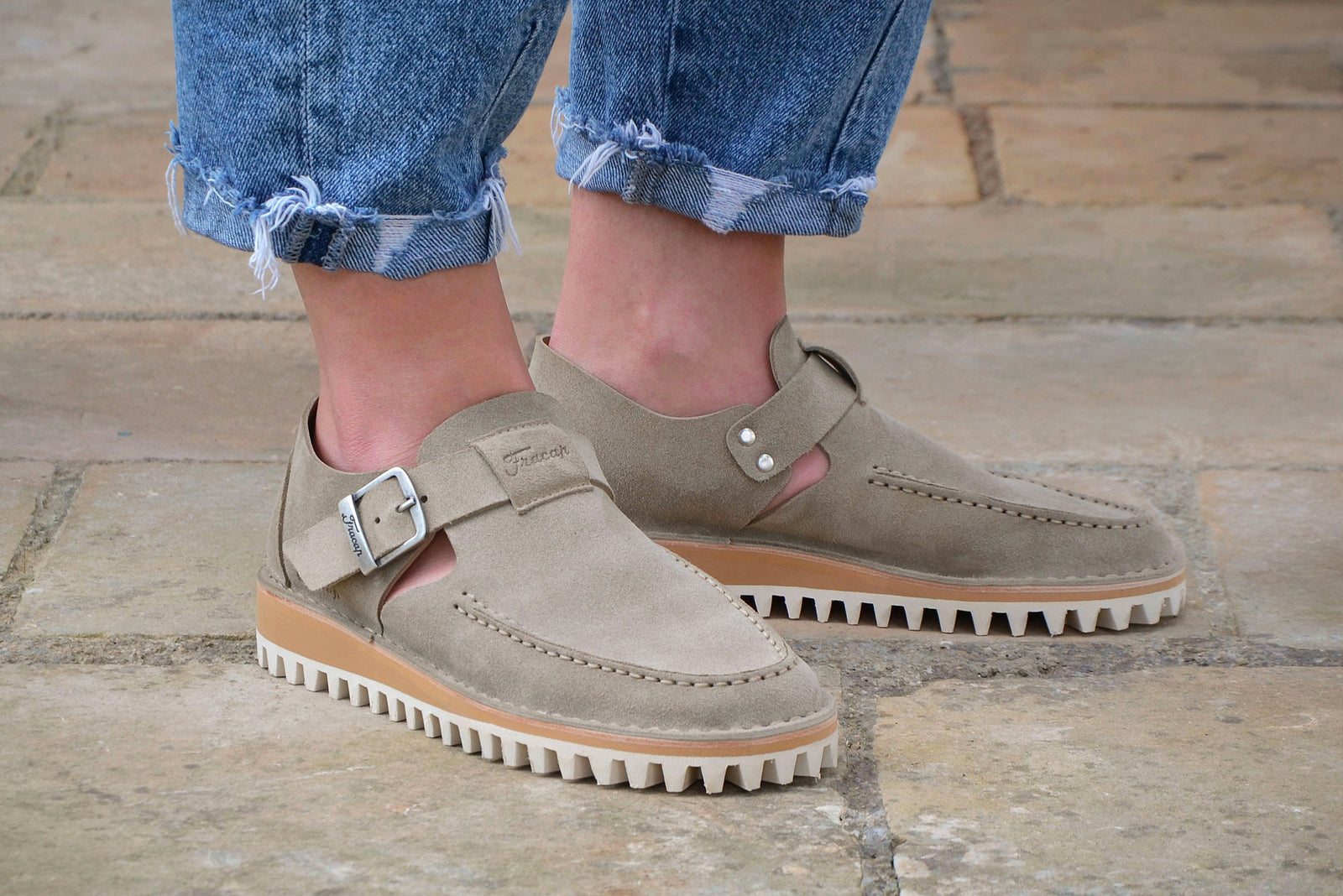D151 D Sabbia Sandals