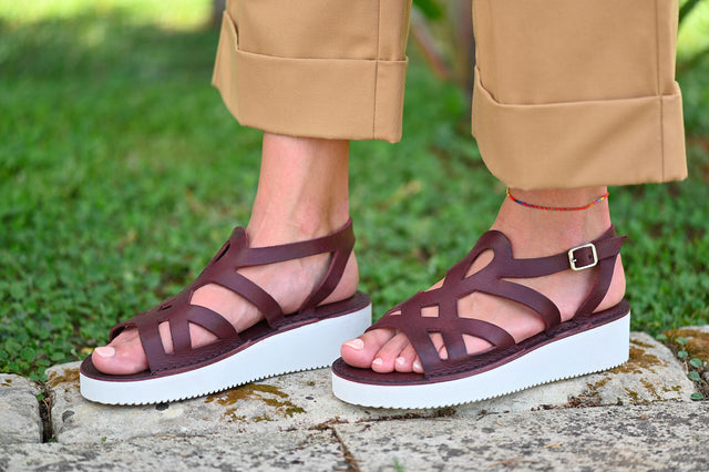 D182 Bordeaux Sandals