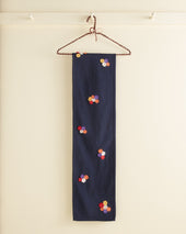 Dianthus Appliqu Scarf