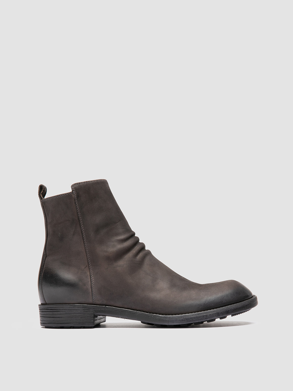 Diary 008 Grey Leather Zipped Boots