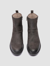 Diary 008 Grey Leather Zipped Boots