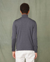 Pull col roulé