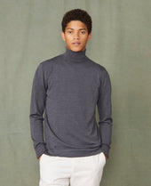 Pull col roulé