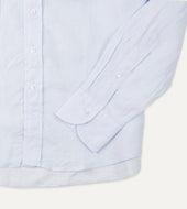 Light Linen Spread Collar Shirt