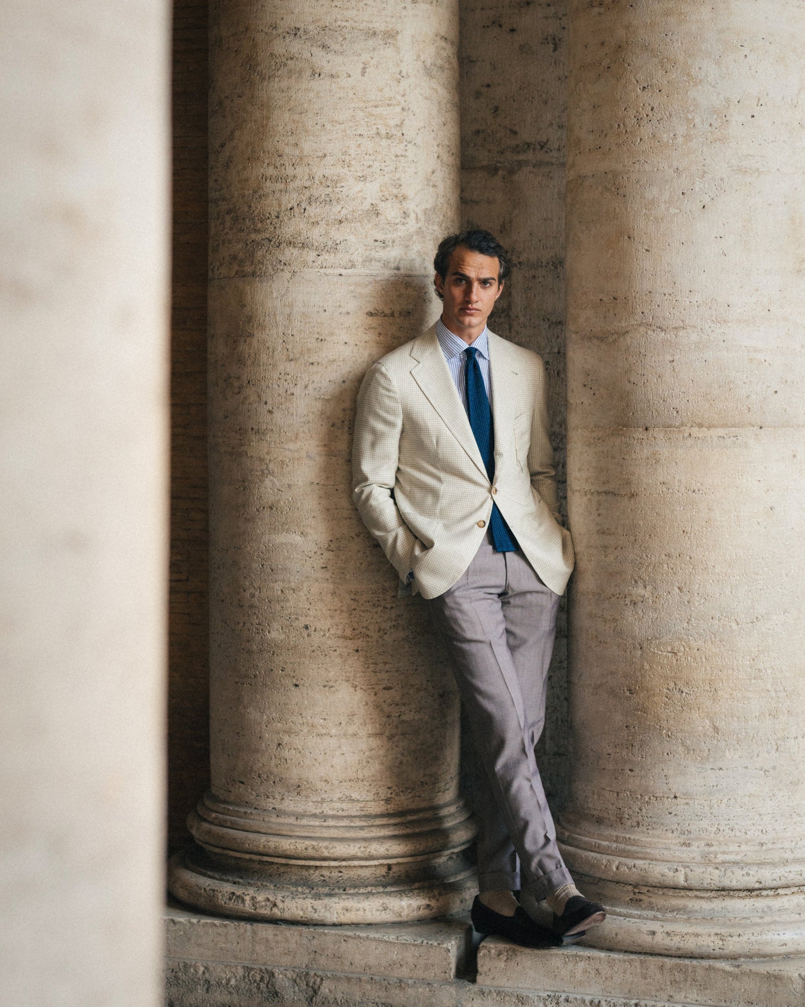 The Light Brown Trousers 1 Pince
