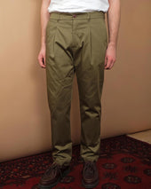 Sateen Pleated Trousers