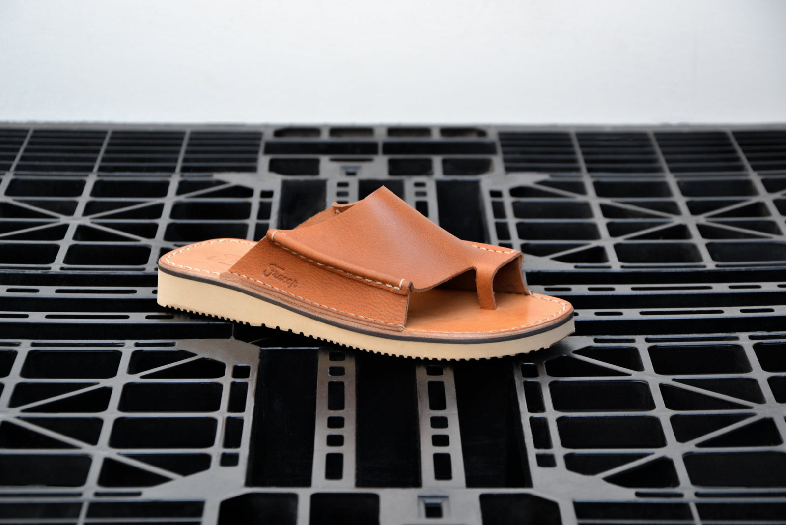 D121 Brandy Sandals