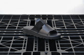 D039 Sandals