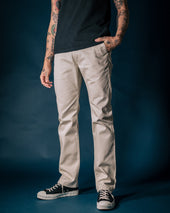 9oz Mercerised Selvedge Cotton Slim Tapered Chinos - Ivory