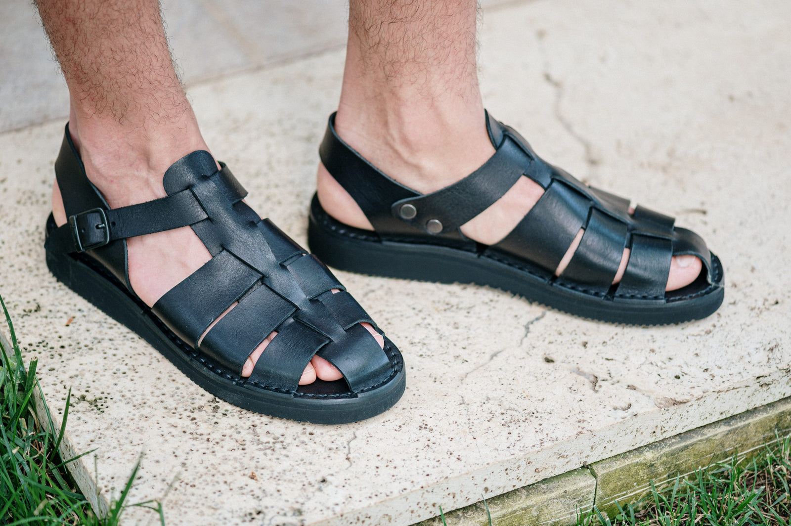 D034 Dark Sandals