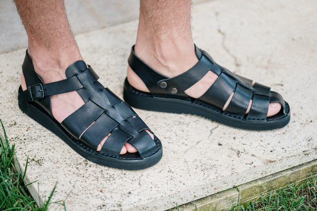 D034 Dark Sandals