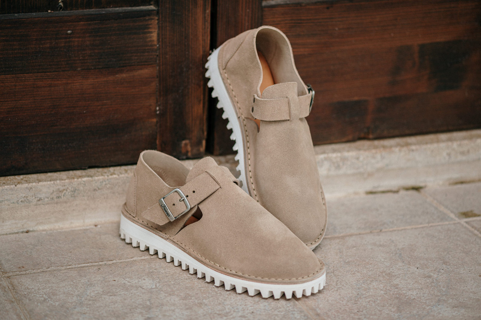 D152 Cammello Sandal