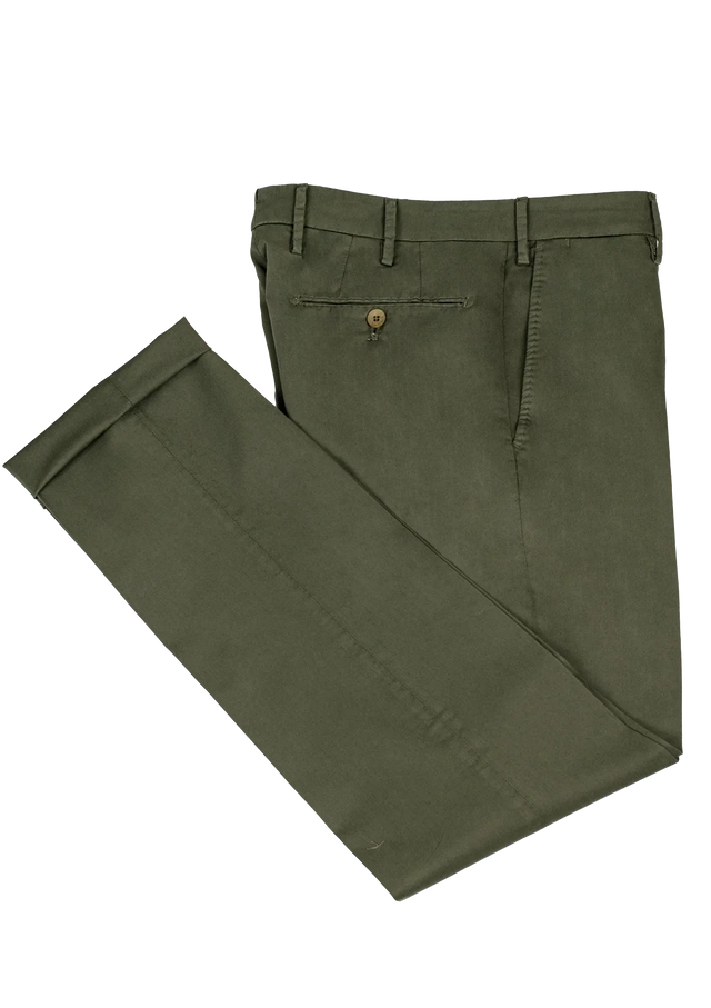 Olive Chinos