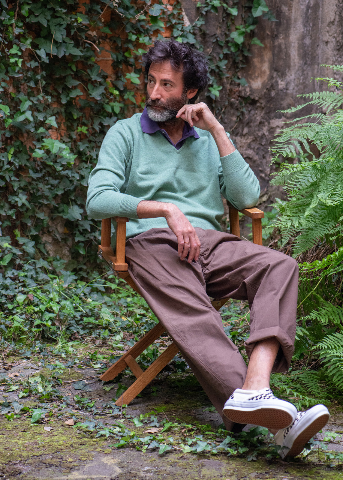 Light V Neck Geelong Lambswool Knitwear