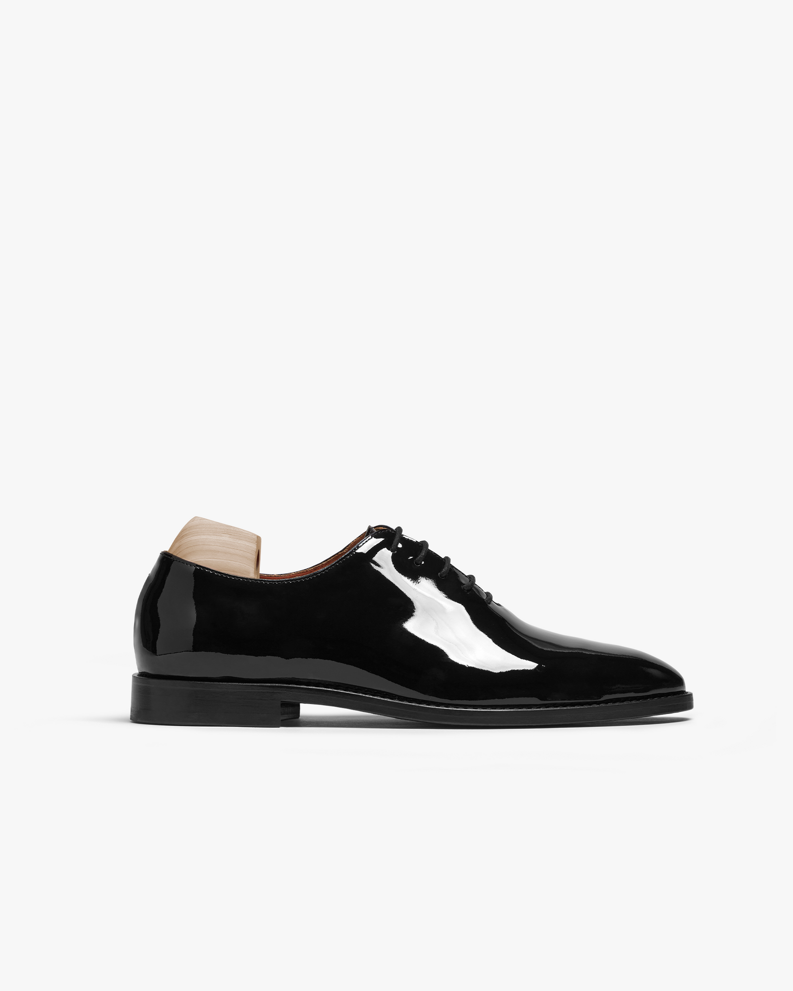 Drottningholm Patent Leather