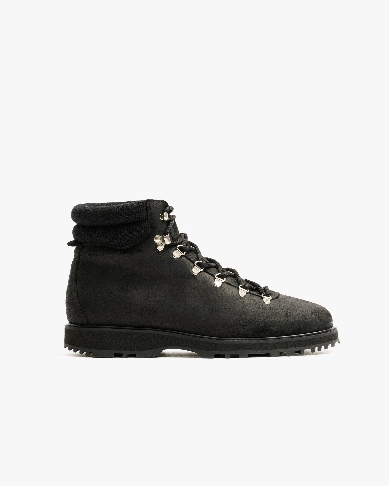 Duved Waxed Suede