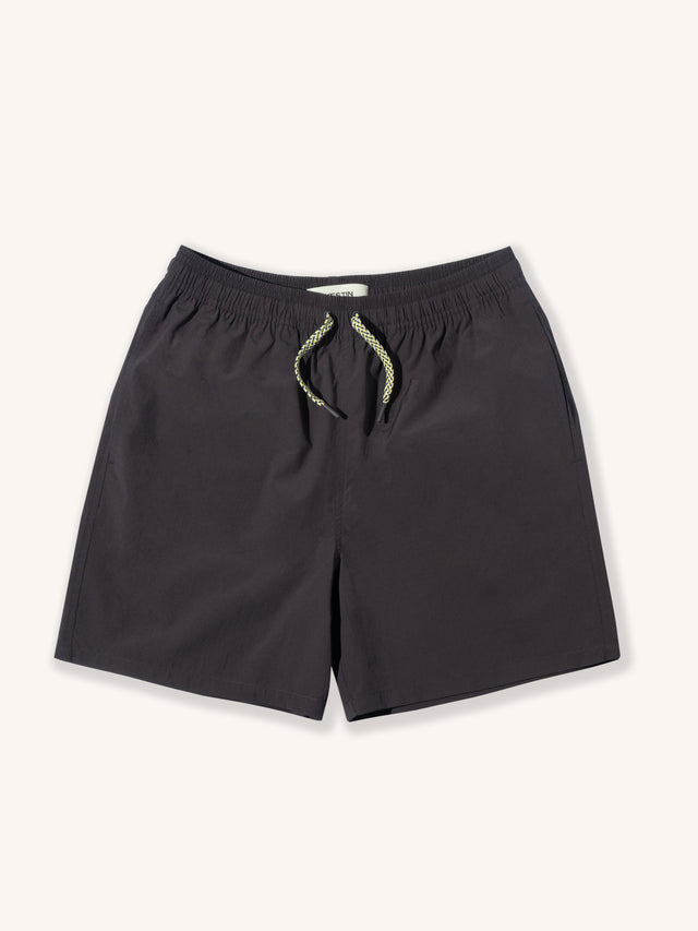 Edra Active Short in Charcoal 37.5® Technology
