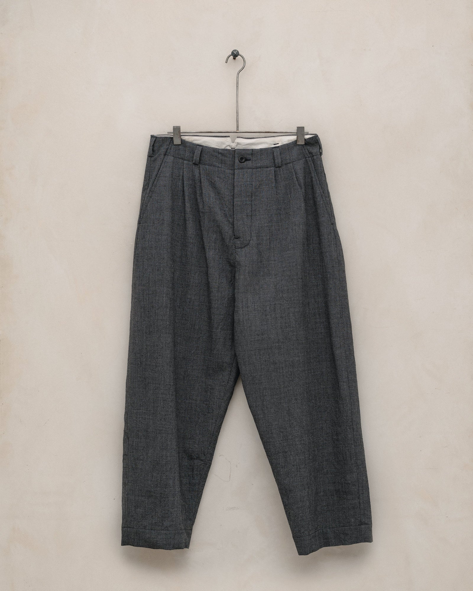 Two Pleat Pant - Worsted Wool Puppytooth, Charcoal/Black