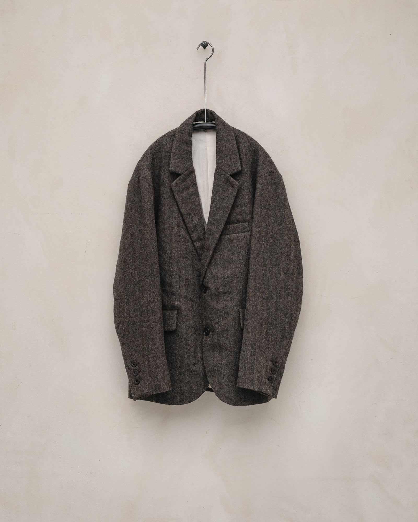 Three Button Jacket Undyed Wool Herringbone Dark Brown