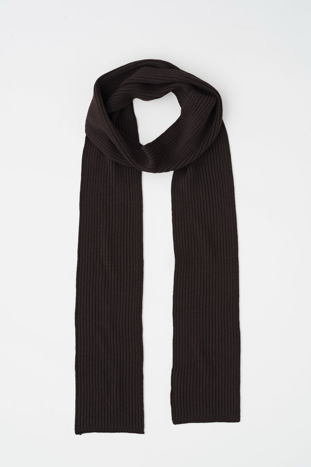 Elba Merino Skinny Scarf in Coffee Bean
