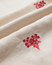 EMBROIDERY RED BOUQUET