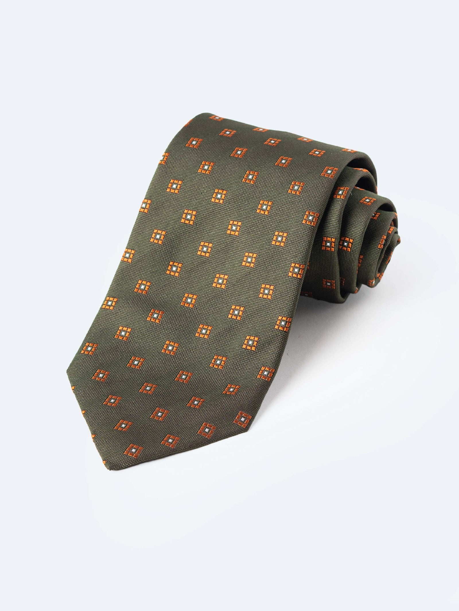 Ernest Cassel – Olive w/ Orange Tie