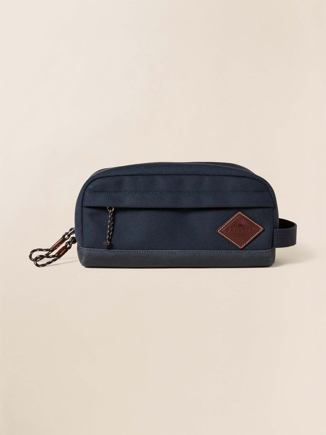 Latitude Dopp Kit