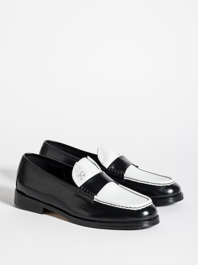 MOLIÈRE BLACK & WHITE