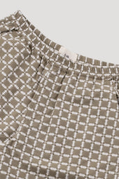 Relaxed Short Tapestry