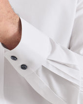 Non Iron Twill With Contrast Buttons Shirt
