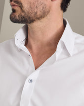 Non Iron Twill With Contrast Buttons Shirt