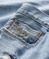 Slim Selvedge Jean in Distressed Wash