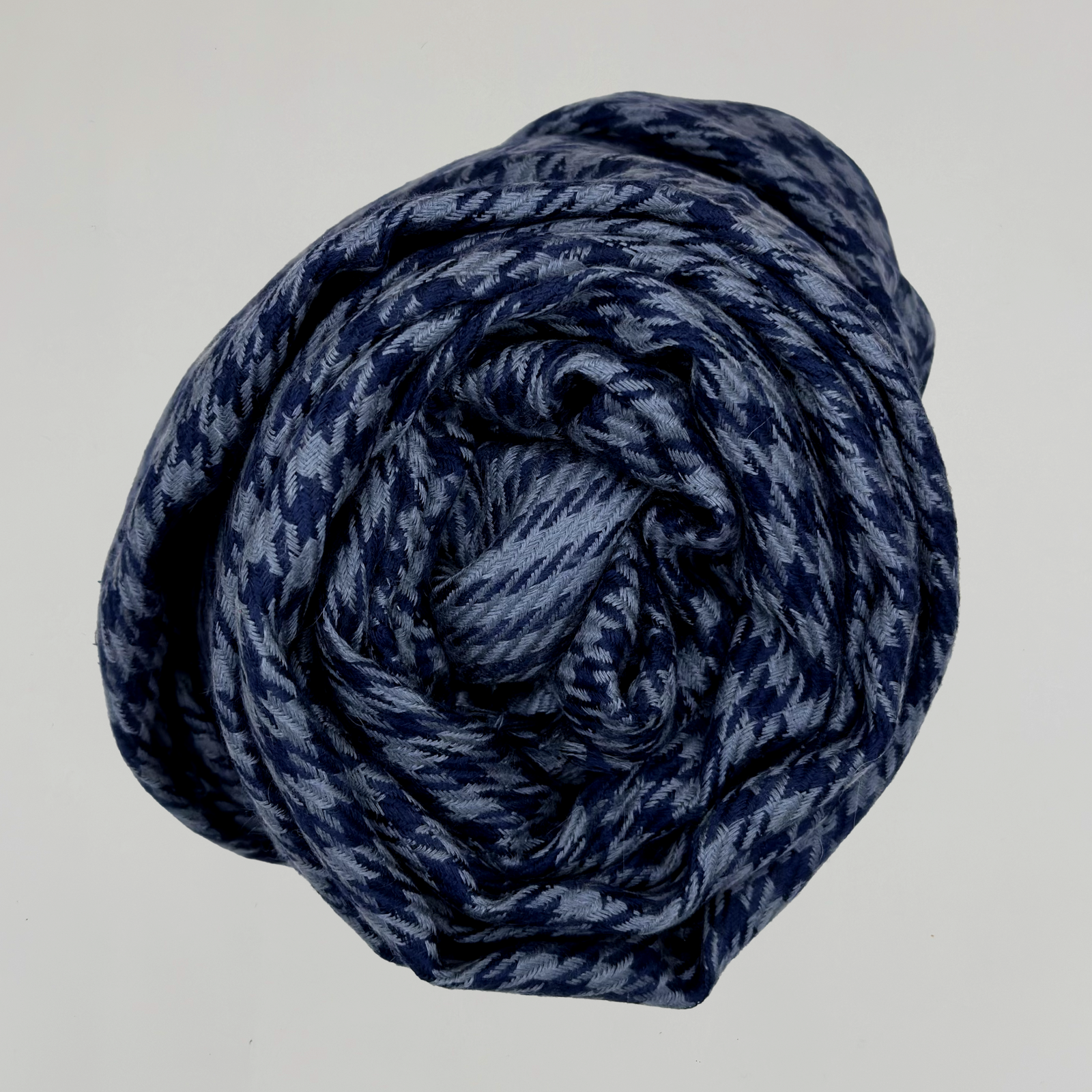 Woven Houndstooth Cashmere Scarf In And Grey