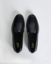 G.H. Bass – Black Easy Weejuns Larson Leather Penny Loafers