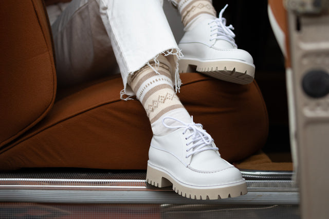G100 White
