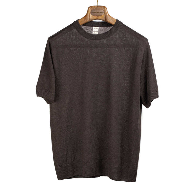 Exclusive short sleeve crewneck tee in brown linen