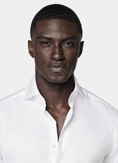 Cutaway Collar Shirt