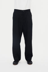 SUNE 31-67-2 | Classic Pleated Trousers | Black Linen