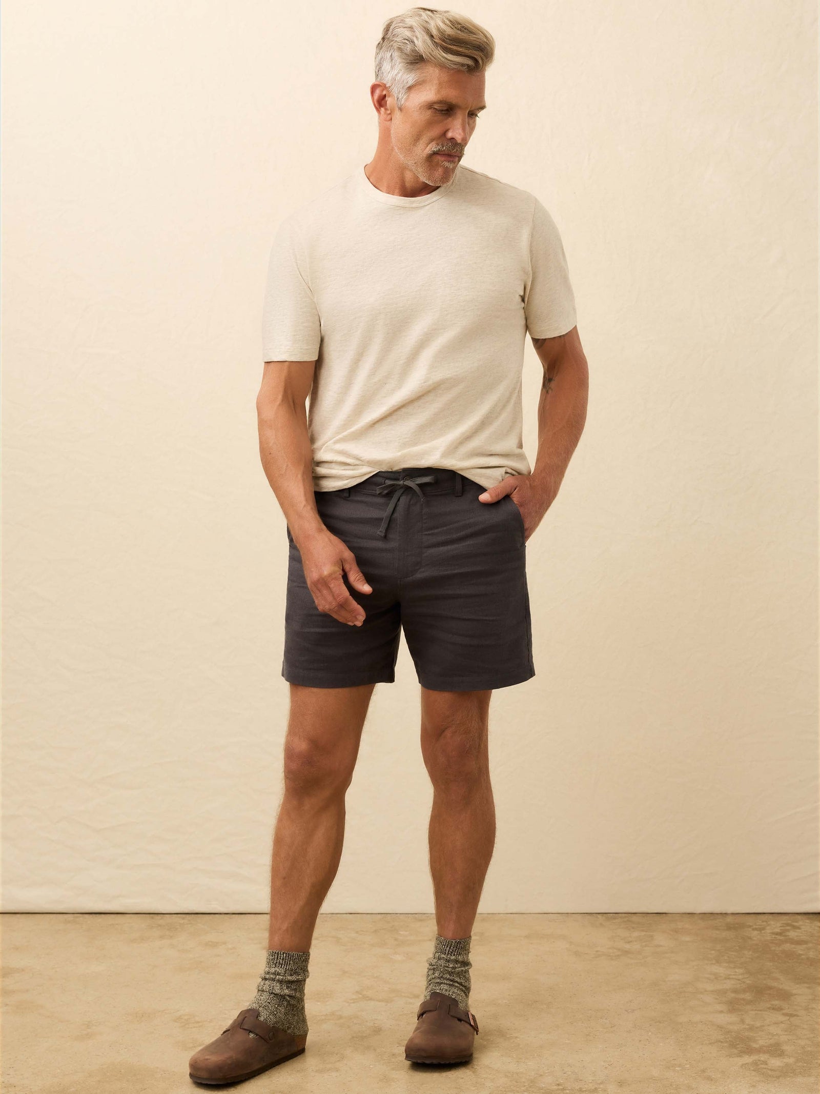 Movement Linen Drawstring Short