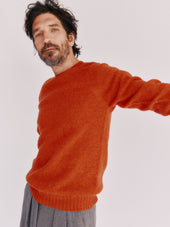 Harley of Scotland Mens Seamless Saddle Shoulder Shetland Sweater - Flame Orange