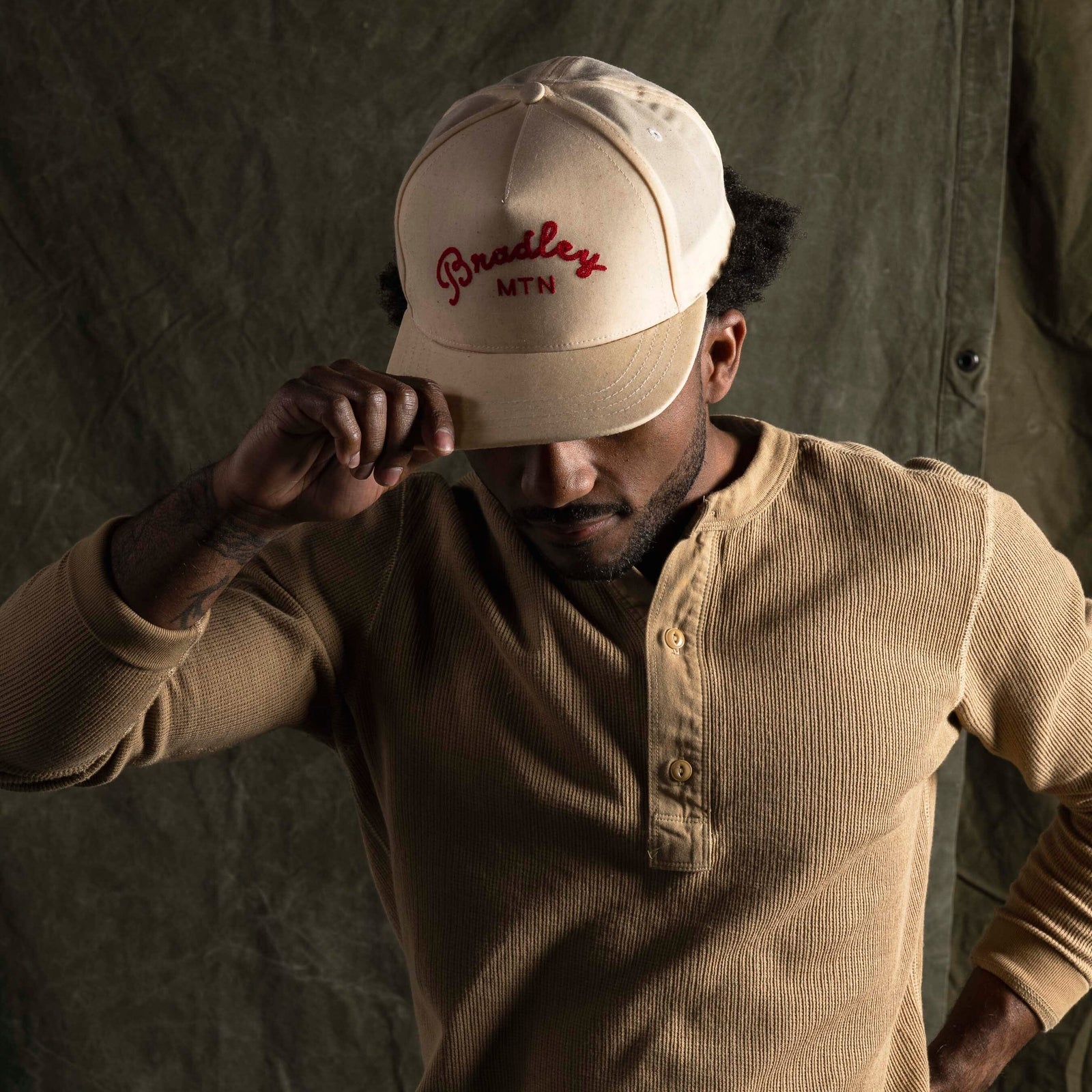 Chainstitch Camper Hat Red